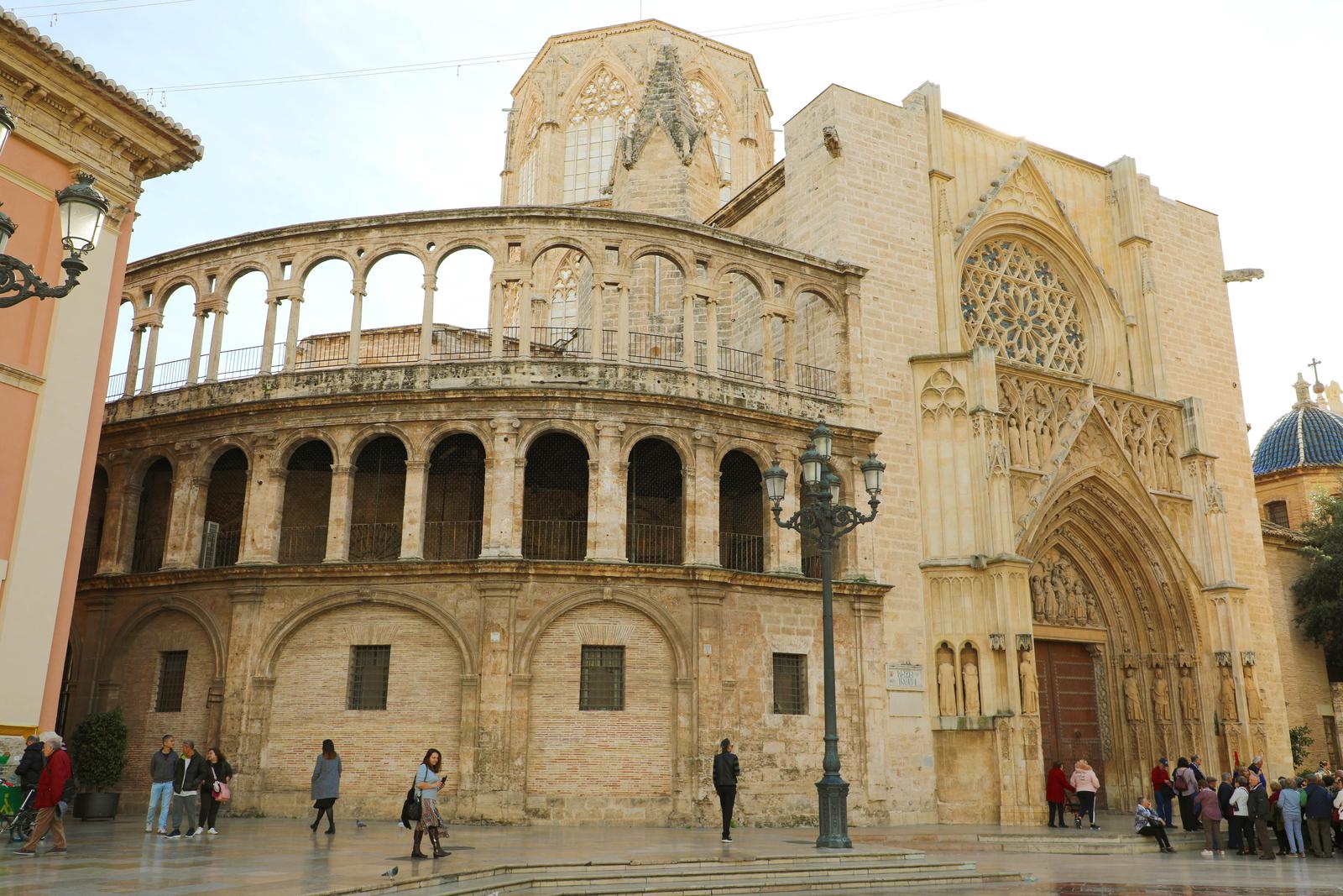 Atrakcja Walencji - Katedra z Świętym Graalem