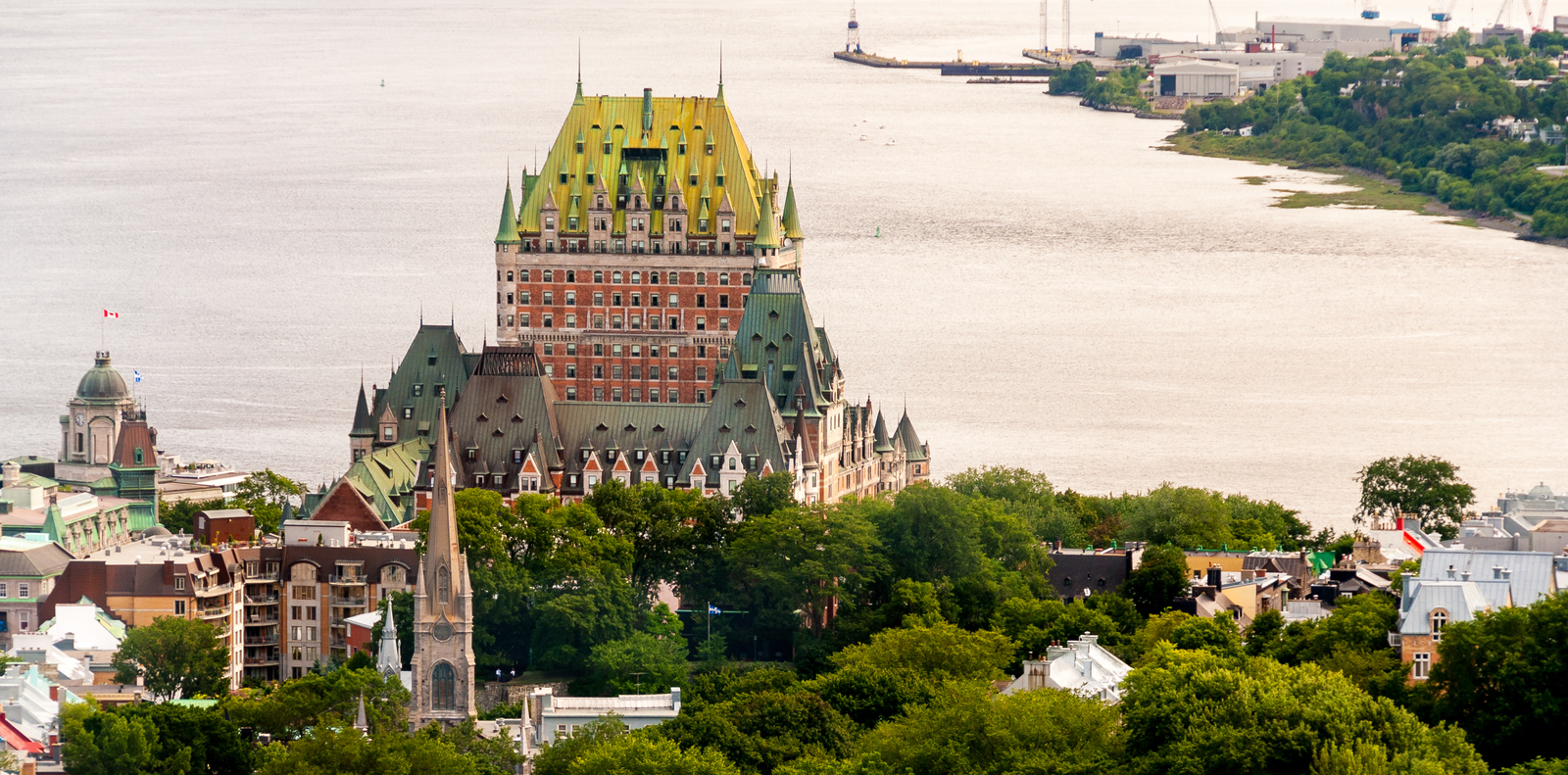 Hotel w Chateau Frontenac w Old Quebec