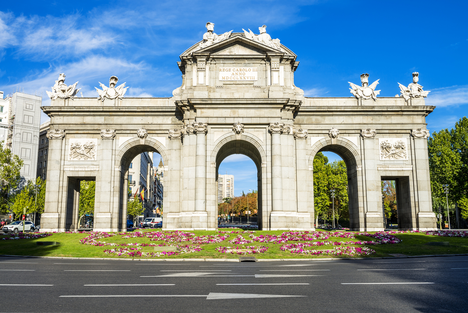 Zabytki w Madrycie - Puerta De Alcala